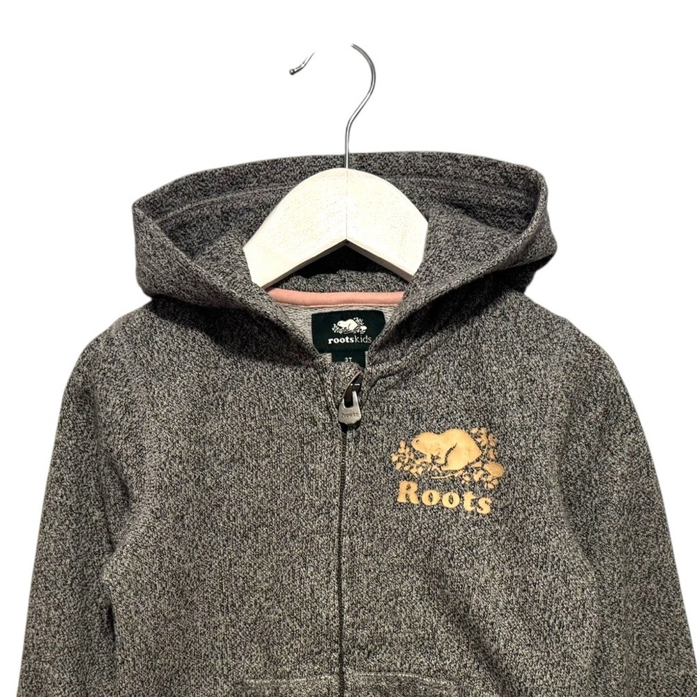 ⭐️ 5/$30 Roots Kids Zip Hoodie size 3T - Picture 2 of 2